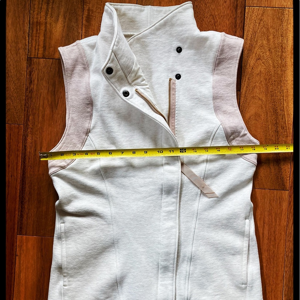 Lululemon Vest Size 8